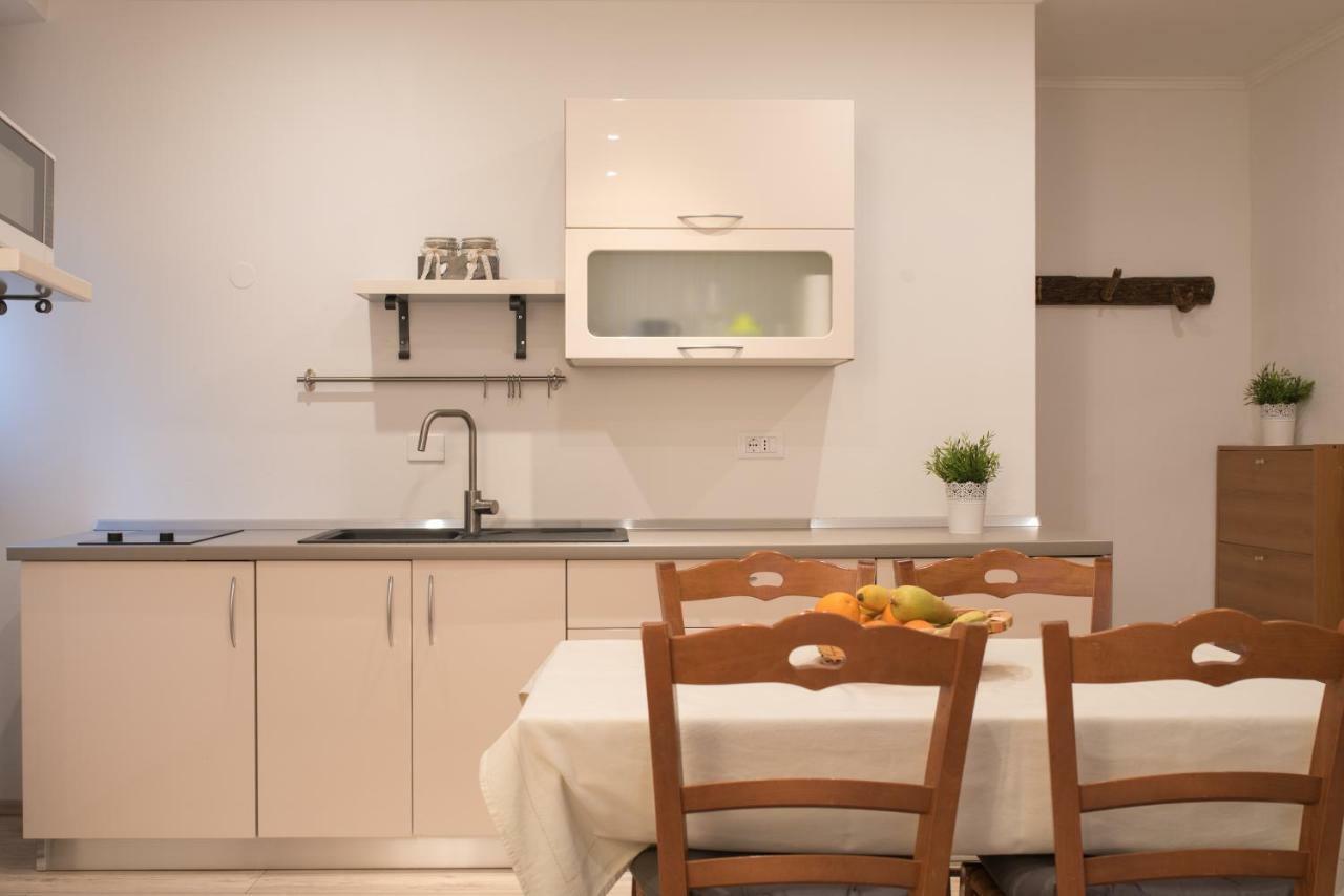 Apartment Vale 로비니 외부 사진